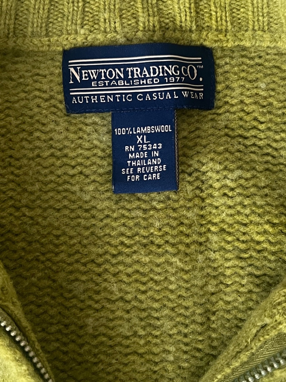Newton Trading Co. 100% Lambswool Fitted Full Zip Sweater Jacket with Pockets - Picture 5 of 5